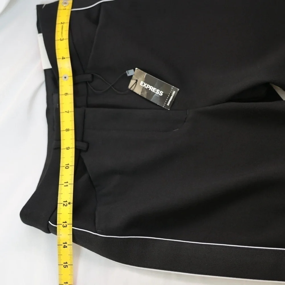 🅽🅴🆆 EXPRESS skinny high rise stretch+ women’s size 4S/4C, black white stripe